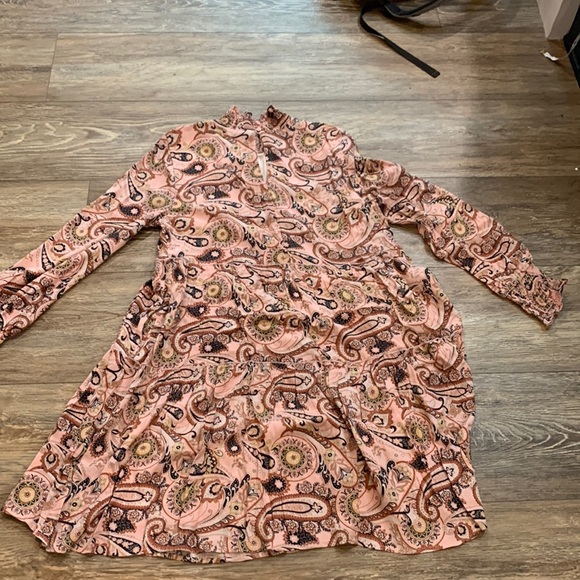 Code x Mode Pink Paisley High Neck Dress Women's Medium Ruffles Victorian - Picture 3 of 6